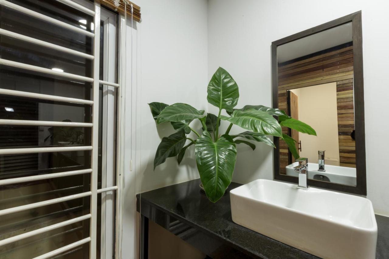 1953 Siem Reap Hostel Экстерьер фото